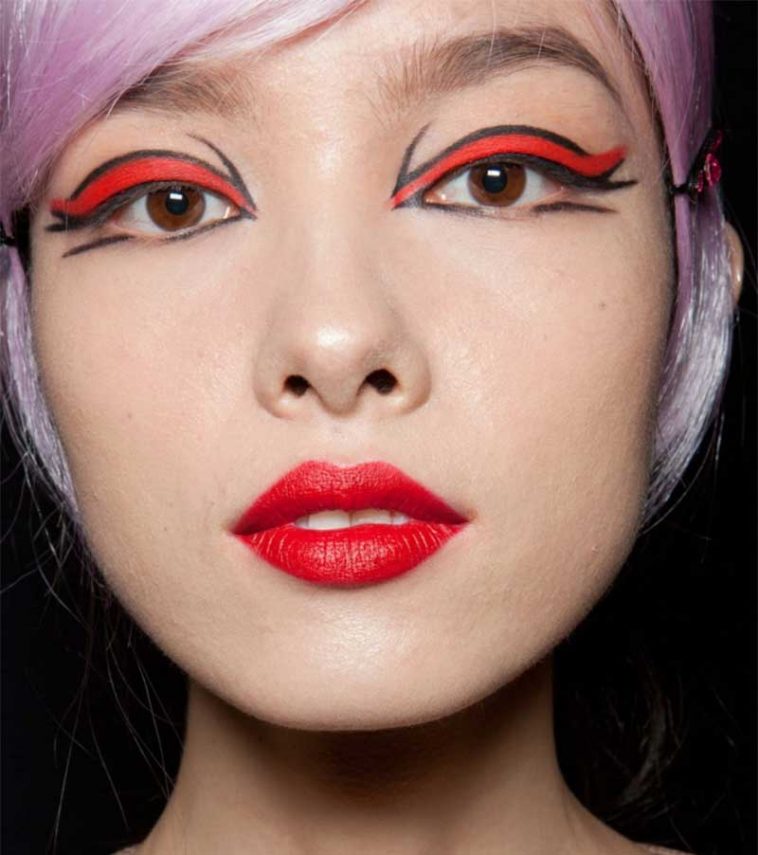 Anna Sui Fall/Winter 2012 - Stunning Couture Runway Makeup Looks ...